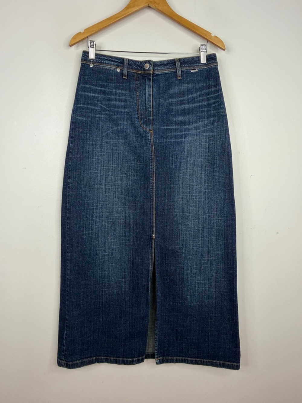 Escada Sport Jean Skirt Womens 40 Medium Dark Blue Jean Midi Slit Leather Logo